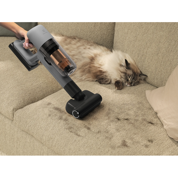 Pet+ nozzle helps removing fur from fabric and furnishings